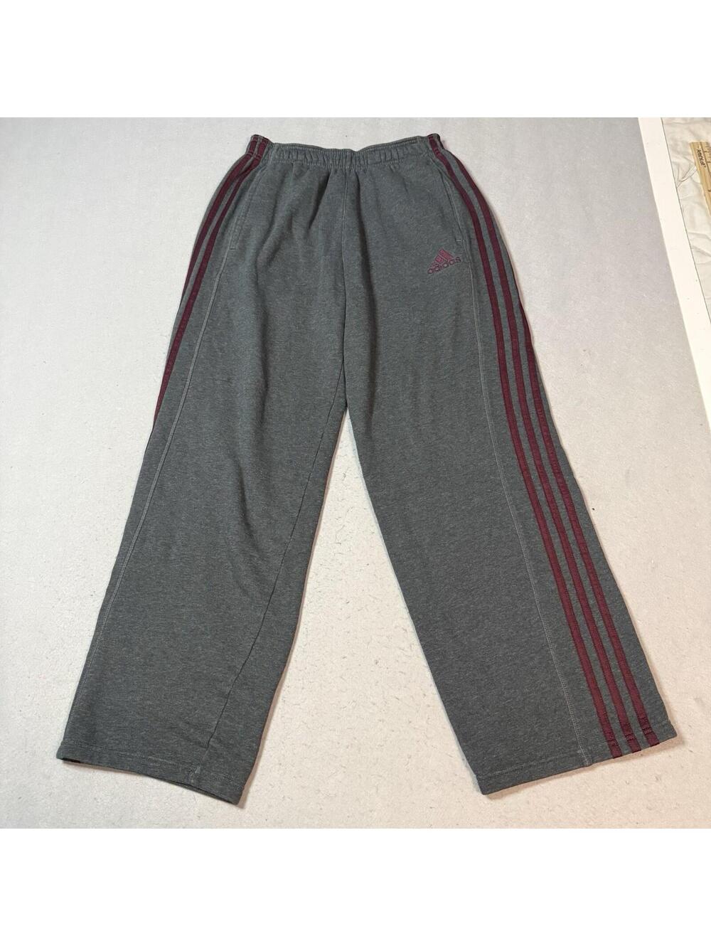 Adidas Sweatpants Men’s Small Gray Red Stripe Athletic Track Pants Fleeced Lined